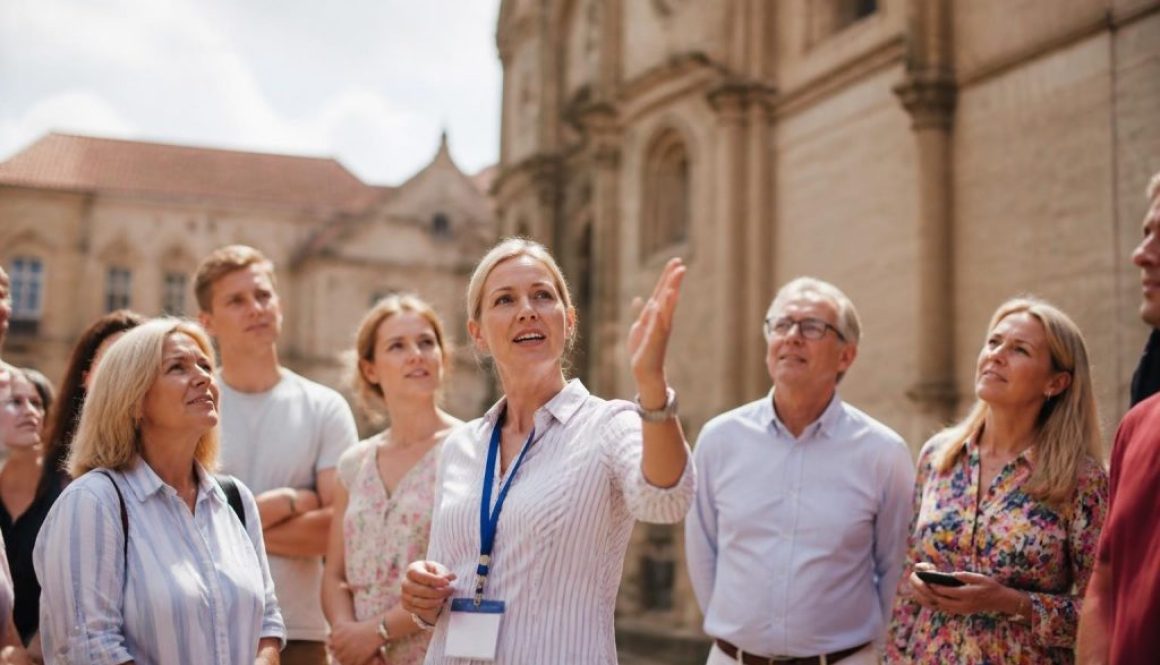 Escorted Tours: Your Complete Guide to Guided Travel